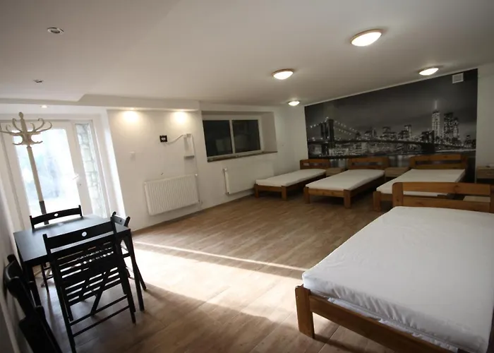 Hostel Wigury Çestohova